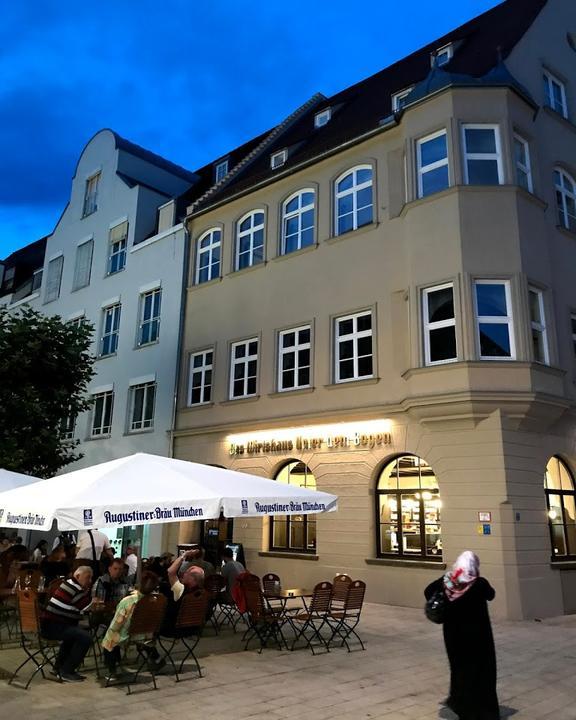 Das Wirtshaus unter dem Bogen